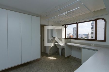 Apartamento para alugar com 330m², 4 quartos e 4 vagasLavanderia