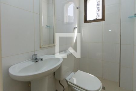 Apartamento para alugar com 330m², 4 quartos e 4 vagasBanheiro de Serviço