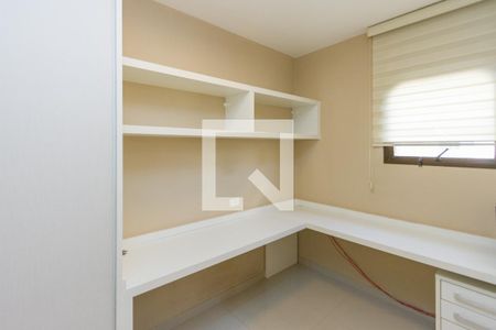 Apartamento para alugar com 330m², 4 quartos e 4 vagasQuarto de Serviço 1