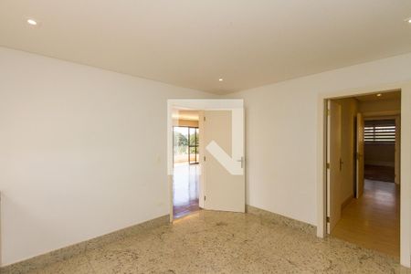 Apartamento para alugar com 330m², 4 quartos e 4 vagasCopa