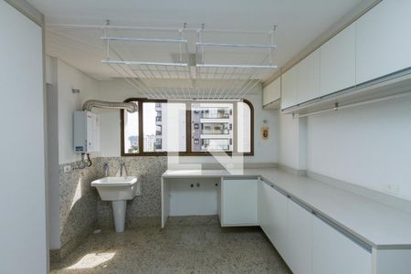 Apartamento para alugar com 330m², 4 quartos e 4 vagasLavanderia