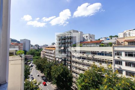 Vista de apartamento à venda com 3 quartos, 132m² em Laranjeiras, Rio de Janeiro