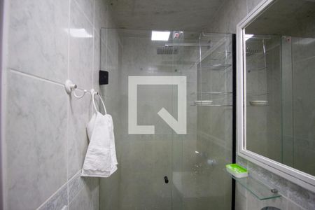 Banheiro da Suíte de apartamento à venda com 2 quartos, 50m² em Barra da Tijuca, Rio de Janeiro