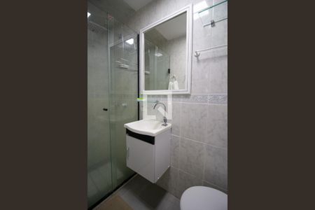 Apartamento à venda com 50m², 2 quartos e 1 vaga Apartamento à venda com 50m², 2 quartos e 1 vagaBanheiro da Suíte