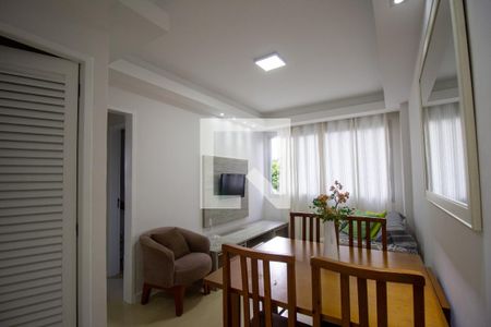 Sala de apartamento à venda com 2 quartos, 50m² em Barra da Tijuca, Rio de Janeiro