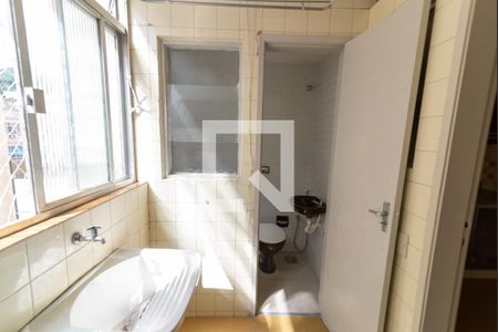 Apartamento à venda com 85m², 2 quartos e 1 vaga Apartamento à venda com 85m², 2 quartos e 1 vagaÁrea de Serviço