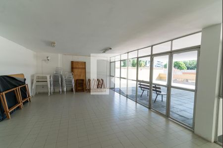 Apartamento à venda com 85m², 2 quartos e 1 vaga Apartamento à venda com 85m², 2 quartos e 1 vagaÁrea comum - Salão de festas