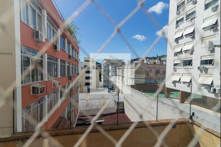 Apartamento à venda com 85m², 2 quartos e 1 vaga Apartamento à venda com 85m², 2 quartos e 1 vagaVista do Quarto