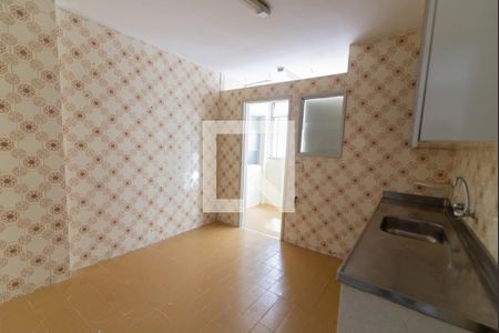 Apartamento à venda com 85m², 2 quartos e 1 vaga Apartamento à venda com 85m², 2 quartos e 1 vagaCozinha