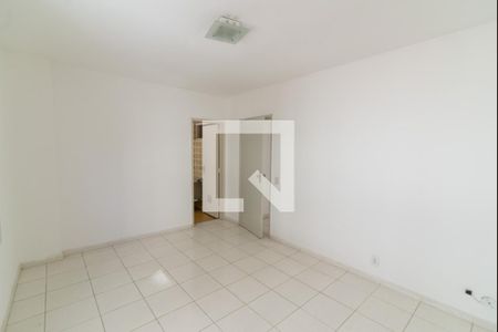 Apartamento à venda com 85m², 2 quartos e 1 vaga Apartamento à venda com 85m², 2 quartos e 1 vagaSuíte