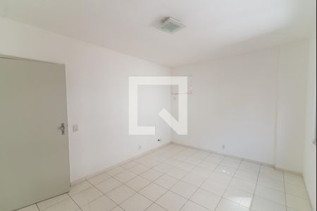 Apartamento à venda com 85m², 2 quartos e 1 vaga Apartamento à venda com 85m², 2 quartos e 1 vagaSuíte