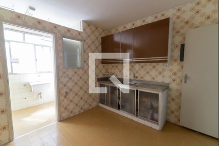Apartamento à venda com 85m², 2 quartos e 1 vaga Apartamento à venda com 85m², 2 quartos e 1 vagaCozinha