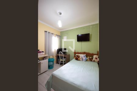 Casa à venda com 90m², 3 quartos e 2 vagas Casa à venda com 90m², 3 quartos e 2 vagasQuarto 1 (Casa 1)