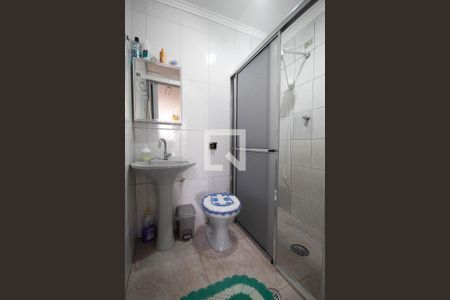 Casa à venda com 90m², 3 quartos e 2 vagas Casa à venda com 90m², 3 quartos e 2 vagasBanheiro Corredor (Casa 1)