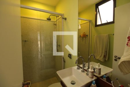 Apartamento à venda com 270m², 3 quartos e 2 vagasBanheiro Social