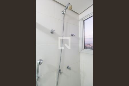 Apartamento para alugar com 60m², 2 quartos e 1 vagaDetalhe banheiro