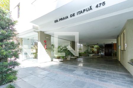 Apartamento para alugar com 65m², 2 quartos e 1 vaga Apartamento para alugar com 65m², 2 quartos e 1 vagaFachada