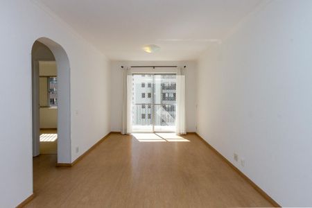 Sala de apartamento para alugar com 2 quartos, 65m² em Cidade Monções, São Paulo