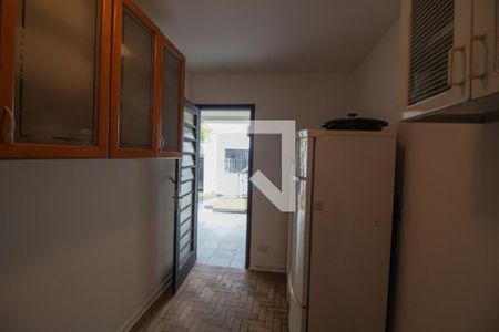 Casa à venda com 440m², 5 quartos e 8 vagasQuintal