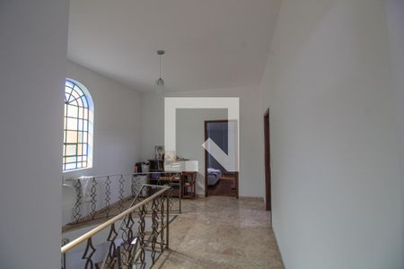 Casa à venda com 440m², 5 quartos e 8 vagasAndar de cima