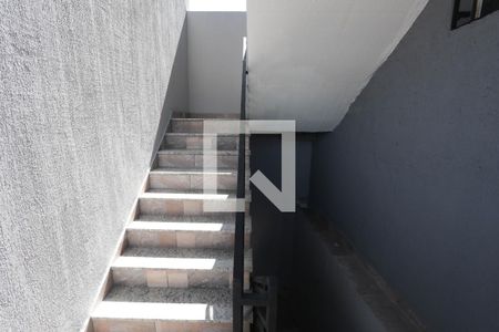 Casa para alugar com 33m², 1 quarto e sem vagaEscada