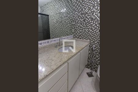 Apartamento para alugar com 88m², 2 quartos e 1 vaga Apartamento para alugar com 88m², 2 quartos e 1 vagaBanheiro