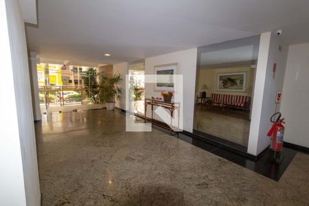 Apartamento para alugar com 88m², 2 quartos e 1 vaga Apartamento para alugar com 88m², 2 quartos e 1 vagaFachada e portaria