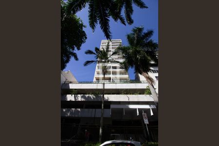 Apartamento para alugar com 88m², 2 quartos e 1 vaga Apartamento para alugar com 88m², 2 quartos e 1 vagaFachada
