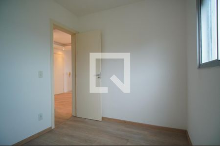 Quarto 1 de apartamento para alugar com 2 quartos, 53m² em Coronel Aparicio Borges, Porto Alegre