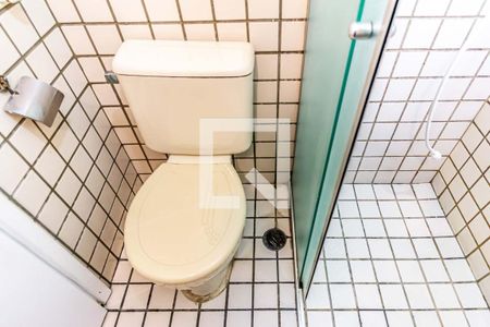 Banheiro de apartamento para alugar com 1 quarto, 38m² em Consolação, São Paulo