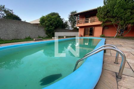 Casa à venda com 411m², 4 quartos e 3 vagasPiscina