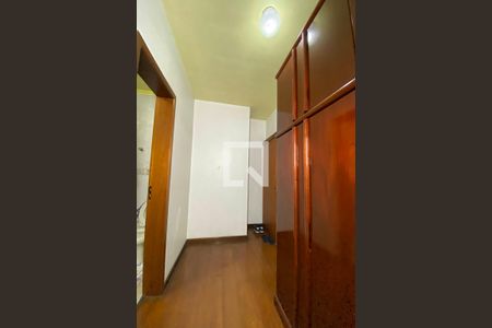 Casa à venda com 411m², 4 quartos e 3 vagasSuíte 3