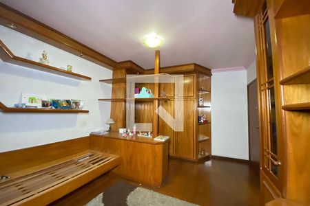 Casa à venda com 411m², 4 quartos e 3 vagasQuarto 4 -Suíte 5