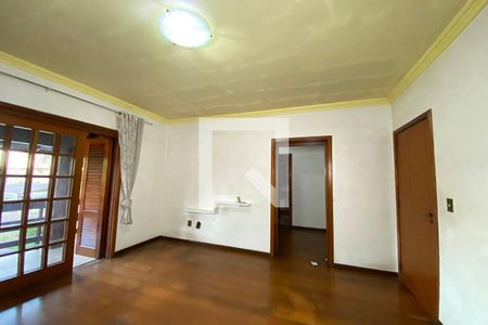 Casa à venda com 411m², 4 quartos e 3 vagasSuíte 3