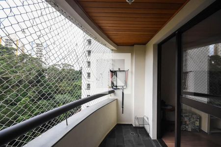 Varanda de apartamento à venda com 3 quartos, 117m² em Chácara Agrindus, Taboão da Serra