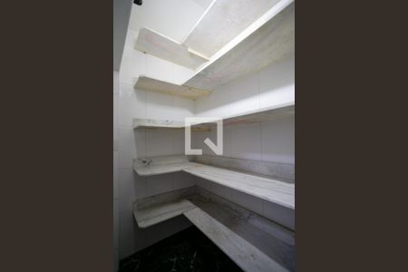 Casa à venda com 400m², 3 quartos e 4 vagasDespensa