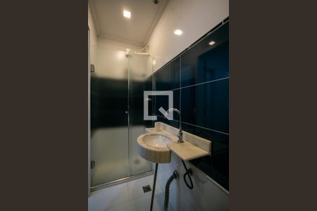 Casa à venda com 400m², 3 quartos e 4 vagasBanheiro 2