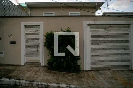 Casa à venda com 400m², 3 quartos e 4 vagasFachada