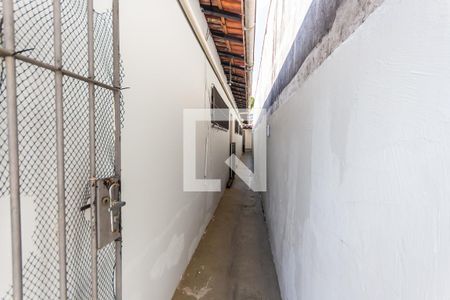 Casa à venda com 91m², 3 quartos e 1 vagaCorredor