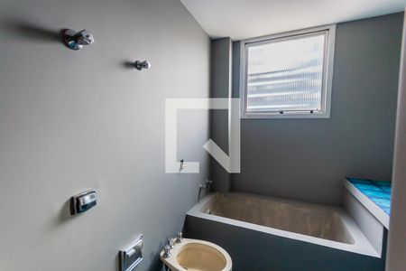 Apartamento para alugar com 273m², 4 quartos e 3 vagasBanheiro da Suíte 3