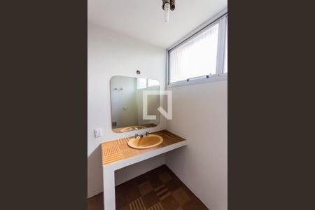 Apartamento para alugar com 273m², 4 quartos e 3 vagasBanheiro da Suíte 1