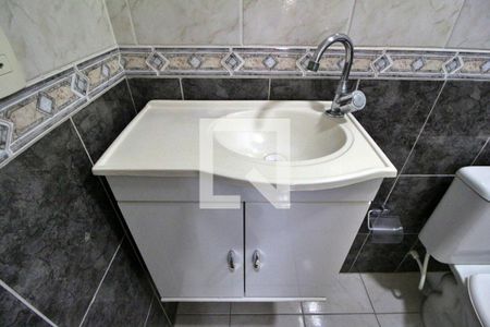 Apartamento para alugar com 74m², 3 quartos e 2 vagasBanheiro do Quarto 3 (suíte)