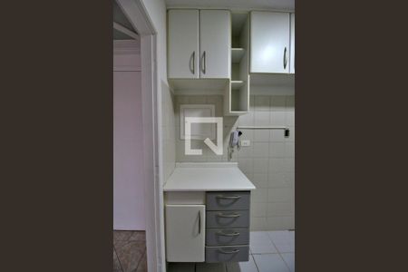 Apartamento para alugar com 74m², 3 quartos e 2 vagasCozinha (armários)