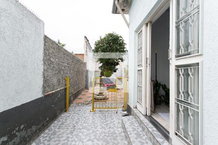 Casa à venda com 270m², 2 quartos e 3 vagasQuintal