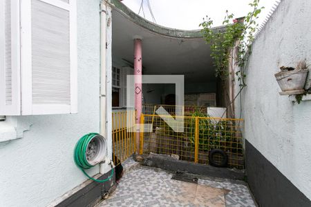 Casa à venda com 270m², 2 quartos e 3 vagasQuintal