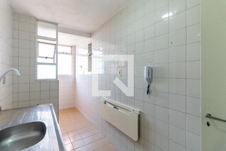 Apartamento à venda com 62m², 2 quartos e 1 vaga Apartamento à venda com 62m², 2 quartos e 1 vagaCozinha