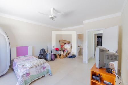 Suíte 4 de casa de condomínio para alugar com 4 quartos, 350m² em Swiss Park, Campinas