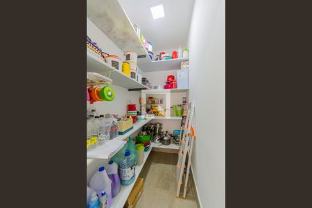 Casa de condomínio para alugar com 350m², 4 quartos e 4 vagasdispensa