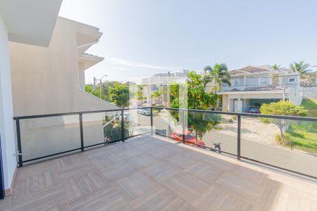 Casa de condomínio para alugar com 350m², 4 quartos e 4 vagasvaranda