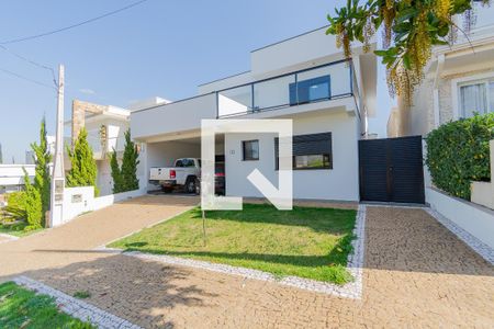 Casa de condomínio para alugar com 350m², 4 quartos e 4 vagasFachada